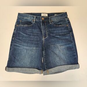 Nicole Miller SOHO HIgh Rise Jean Shorts. Size 6